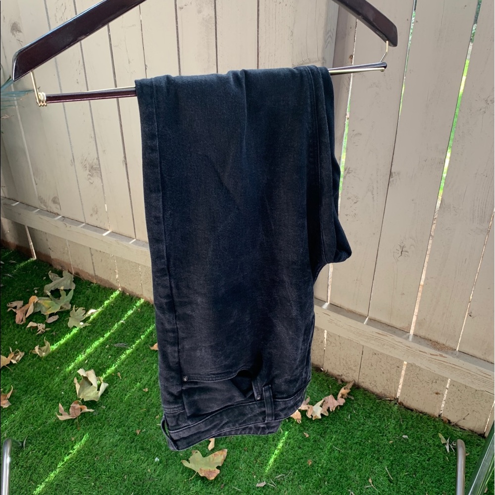 ASOS DISTRESSED BLACK DENIM JEANS // 34x36